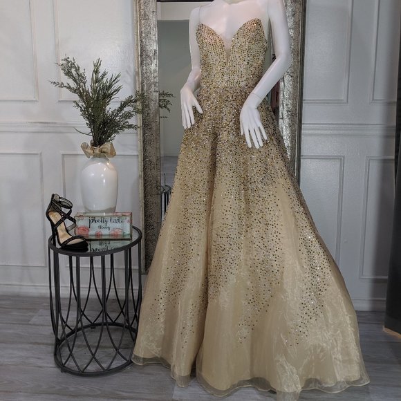 Gold Strapless Formal Evening Prom Dress Gown - Picture 1 of 2